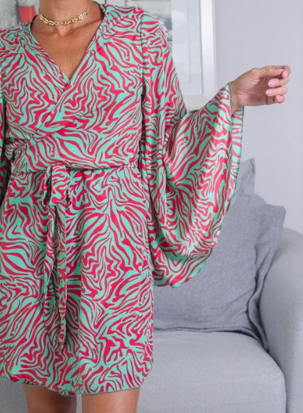 Kimono Curto Zebra Verde e Vermelho